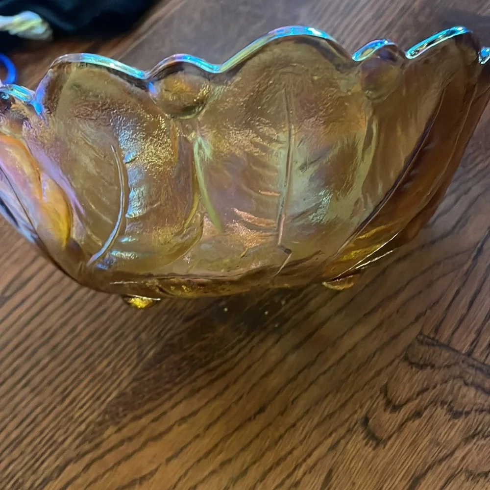 90s Indiana Glass Co. Wild Rose Marigold Carnival bowl